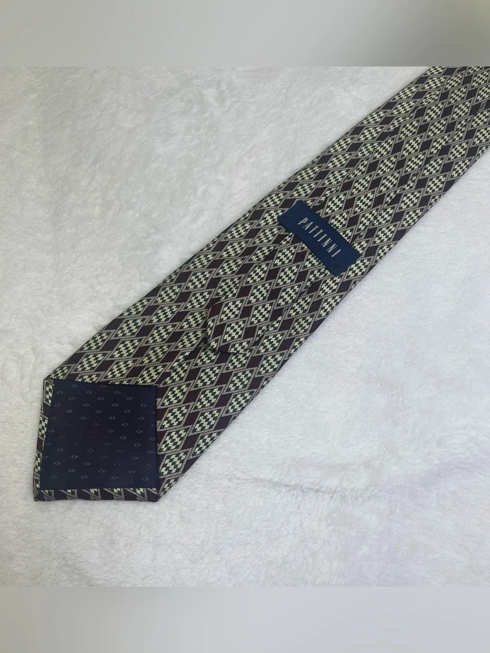 Pattini Mens 100% Silk Extra Long Tie Burgundy Green Geometric Diamond